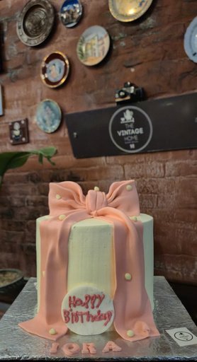 A custom cake made at The Vintage Home