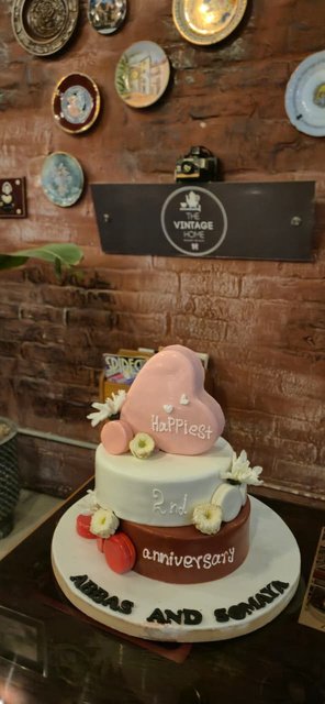 A custom cake made at The Vintage Home