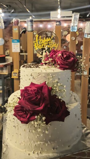 A custom cake made at The Vintage Home