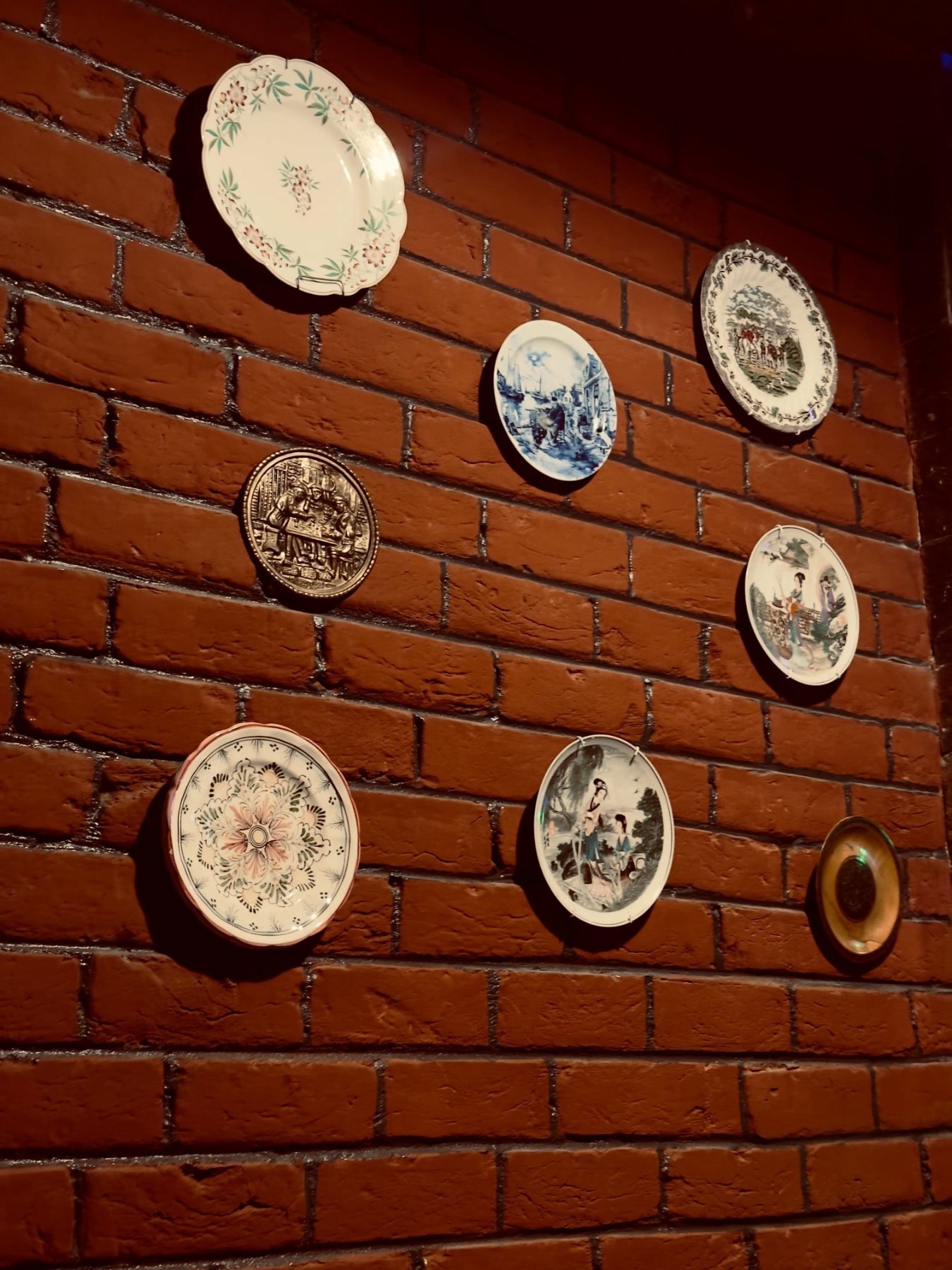 The plate wall at The Vintage Home